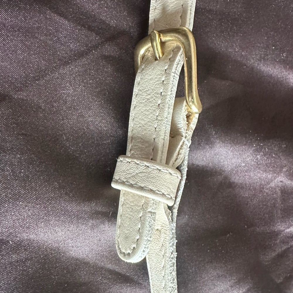 Vintage Coach Bone White Wendie Crossbody Bag 9031 - Picture 7 of 13